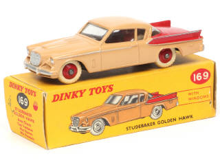 Lot 656 - DINKY TOYS (GB) (1)