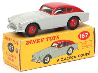 Lot 653 - DINKY TOYS (GB) (1)