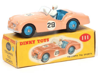 Lot 640 - DINKY TOYS (GB) (1)