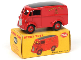 Lot 685 - DINKY TOYS (GB) (1)