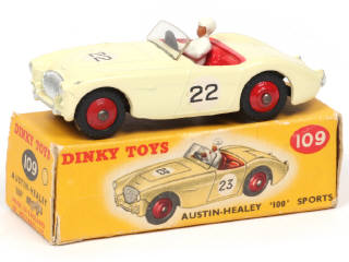 Lot 637 - DINKY TOYS (GB) (1)