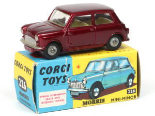 Lot 295 - CORGI TOYS (GB) (1)