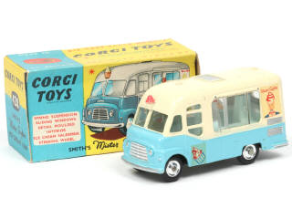 Lot 352 - CORGI TOYS (GB) (1)