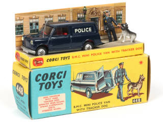 Lot 302 - CORGI TOYS (GB) (1)