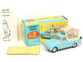 Lot 318 - CORGI TOYS (GB) (1)