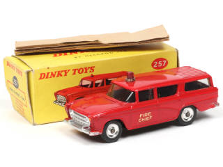 Lot 678 - DINKY TOYS (GB) (1)