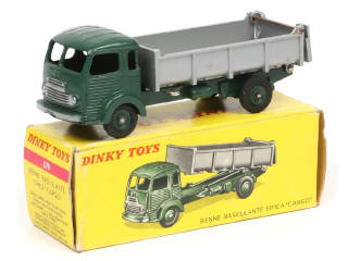 Lot 378 - DINKY TOYS (FRANCE) (1)