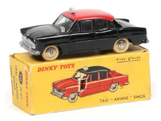 Lot 349 - DINKY TOYS (FRANCE) (1)