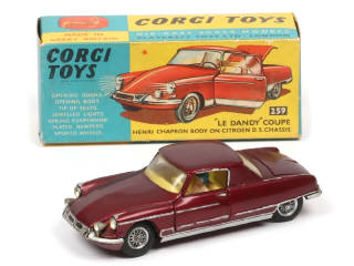 Lot 278 - CORGI TOYS (GB) (1)