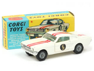 Lot 282 - CORGI TOYS (GB) (1)