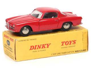 Lot 342 - DINKY TOYS (FRANCE) (1)