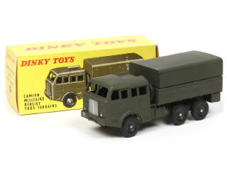 Lot 390 - DINKY TOYS (FRANCE) (1)