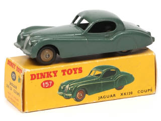 Lot 300 - DINKY TOYS (GB) (1)