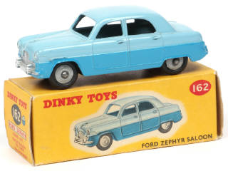 Lot 328 - DINKY TOYS (GB) (1)