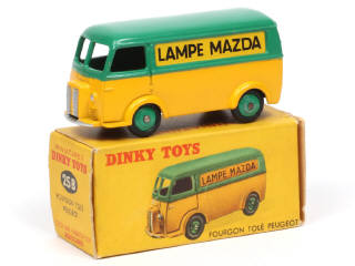 Lot 258 - DINKY TOYS (FRANCE) (1)