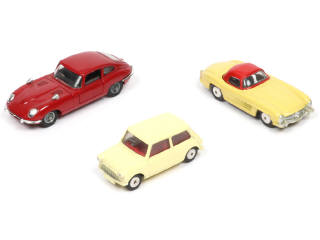 Lot 178 - CORGI TOYS (GB) (3)