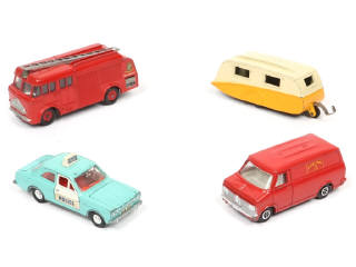 Lot 381 - DINKY TOYS (GB) (4)