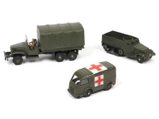 Lot 455 - DINKY TOYS (FRANCE) (3)