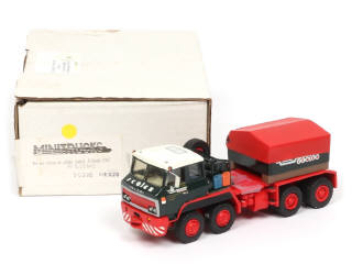 Lot 245 - MINITRUCKS (FRANCE) (1)