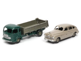 Lot 447 - DINKY TOYS (FRANCE) (2)