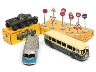Lot 443 - DINKY TOYS (FRANCE) (3)