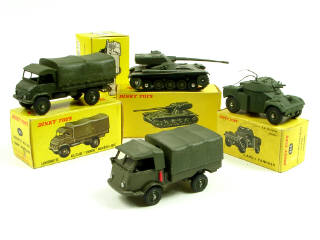 Lot 748 - DINKY TOYS FRANCE & SOLIDO (4)