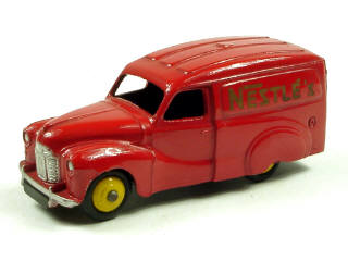Lot 604 - DINKY TOYS (GB) (1)