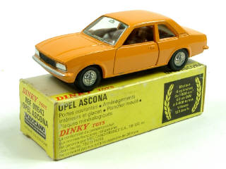 Lot 720 - DINKY TOYS FRANCE (1)