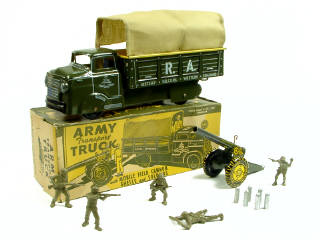 Lot 103 - MARX TOYS (USA) (1)