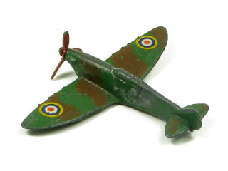 Lot 449 - DINKY TOYS GB (1)