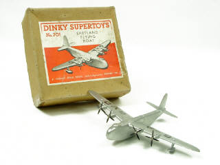 Lot 453 - DINKY TOYS GB (1)