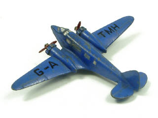 Lot 450 - DINKY TOYS GB (1)