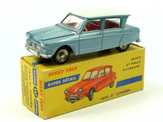 Lot 689 - DINKY TOYS (FRANCE) (1)
