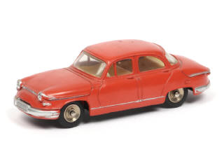 Lot 378 - DINKY TOYS (FRANCE) (1)