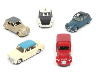Lot 463 - DINKY TOYS (FRANCE) (5)