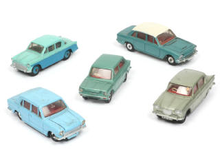 Lot 366 - DINKY TOYS (GB) (5)