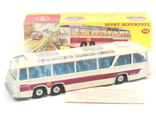 Lot 265 - DINKY TOYS (GB) (1)