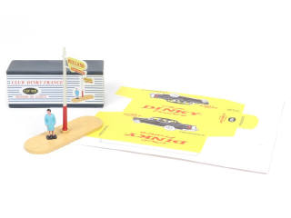 Lot 300 - CLUB DINKY FRANCE (1)