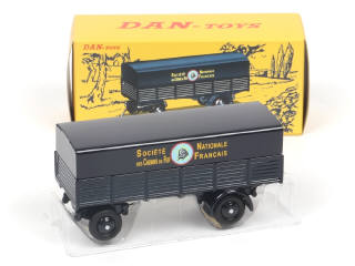 Lot 298 - DAN-TOYS (FRANCE) (1)