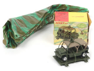 Lot 254 - DINKY TOYS (GB) (1)