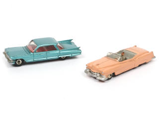 Lot 268 - DINKY TOYS (GB) (2)