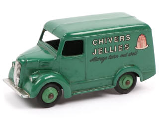 Lot 243 - DINKY TOYS (GB) (1)