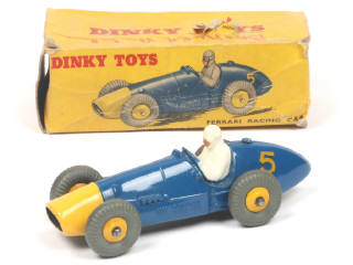 Lot 249 - DINKY TOYS (GB) (1)