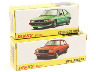 Lot 271 - DINKY TOYS (FRANCE) (2)