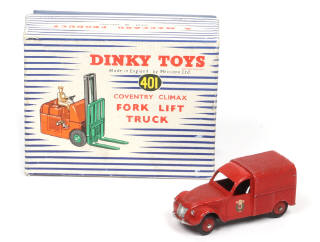Lot 288 - DINKY TOYS (FRANCE) (1)