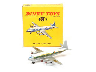 Lot 327 - DINKY TOYS (FRANCE) (1)