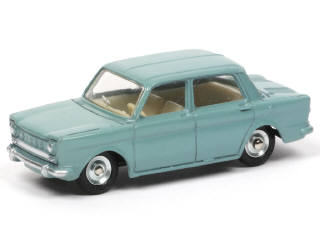 Lot 348 - DINKY TOYS (FRANCE) (1)