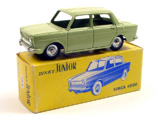 Lot 831 - DINKY JUNIOR (1)