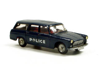 Lot 844 - DINKY TOYS FRANCE (1)
