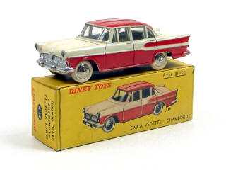 Lot 827 - DINKY TOYS FRANCE (1)